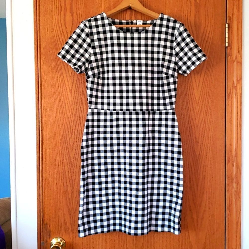 Very Nice Black & White Checkered Old Navy Shift Dress Sz M